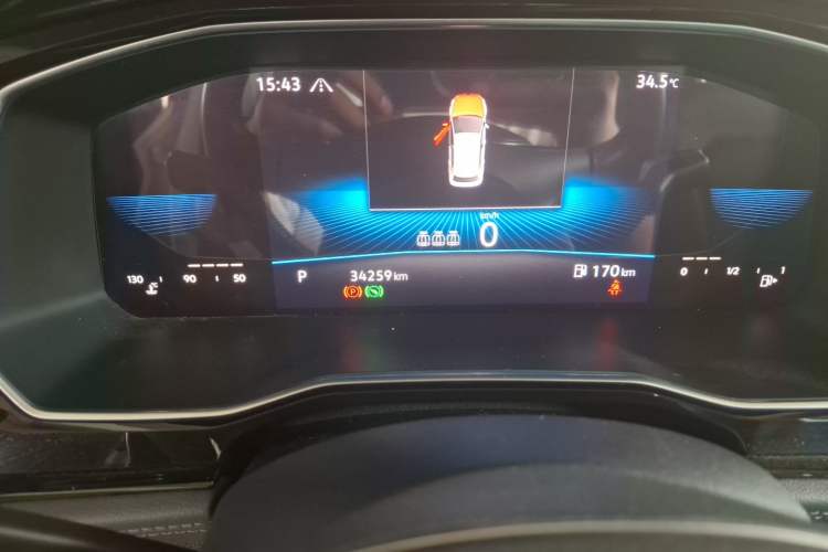 Used Volkswagen Sagitar 2021 280TSI DSG Excellence Edition Odometer Close Up
