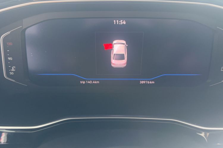 Used Volkswagen Sagitar 2021 280TSI DSG Excellence Edition Odometer Close Up