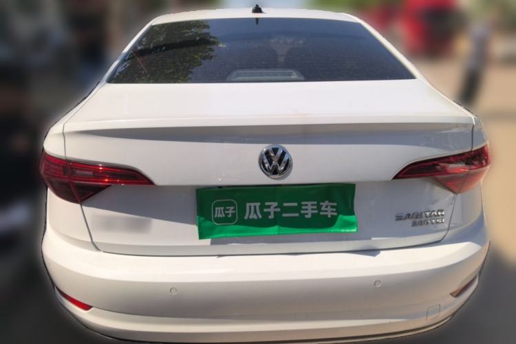 Used Volkswagen Sagitar  Rear