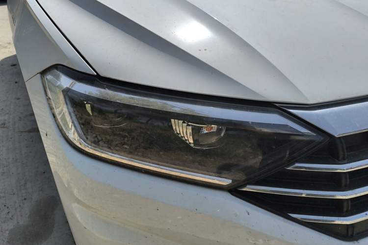 Used Volkswagen Sagitar 2021 280TSI DSG Excellence Edition Right Front Headlight