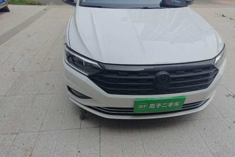 Used Volkswagen Sagitar 2021 200TSI DSG Comfort Connect Edition Right Front Headlight