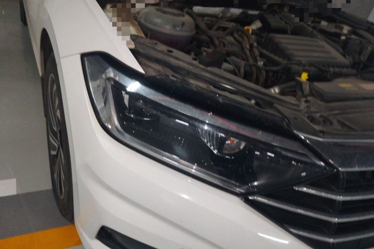 Used Volkswagen Sagitar 2021 280TSI DSG Luxury Smart Connectivity Edition Right Front Headlight