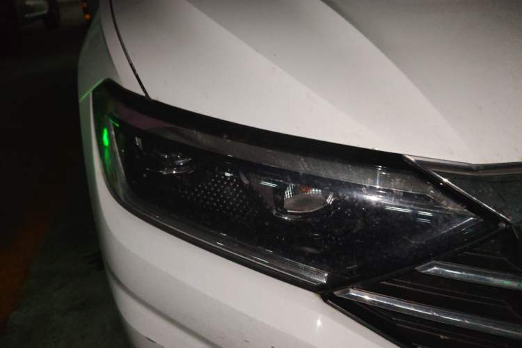 Used Volkswagen Sagitar 2021 200TSI DSG Excellence Edition Right Front Headlight