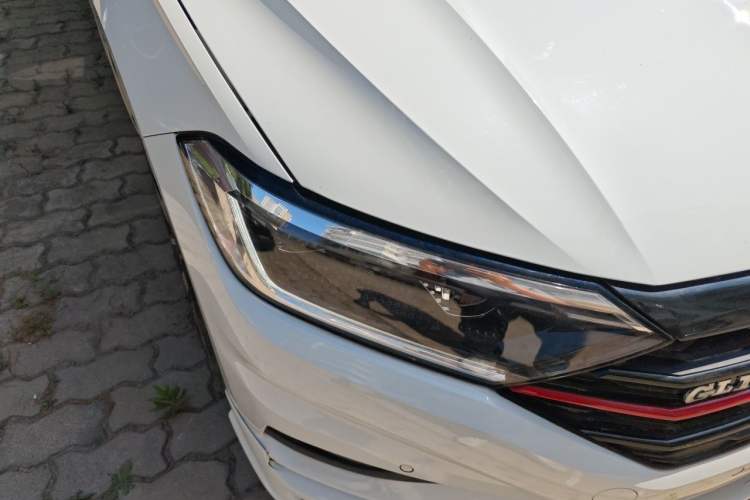 Used Volkswagen Sagitar 2021 280TSI DSG Excellence Edition Right Front Headlight