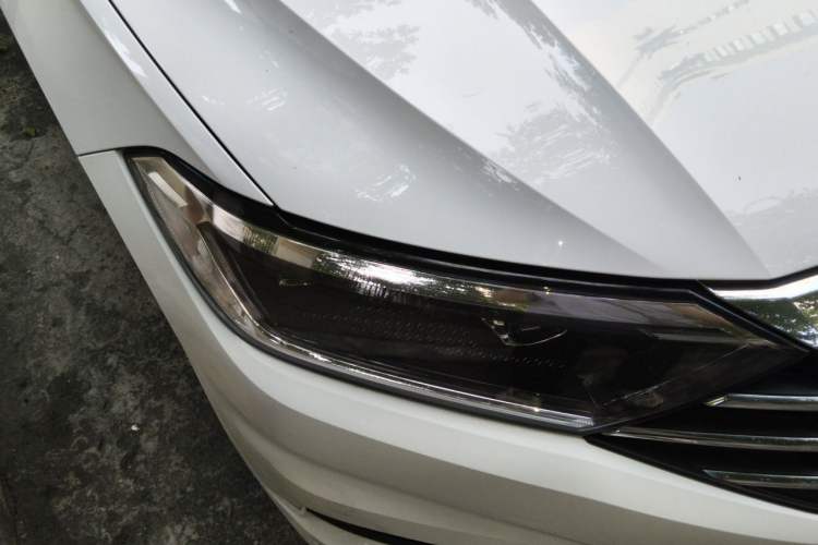 Used Volkswagen Sagitar 2021 280TSI DSG Comfort Connect Edition Right Front Headlight
