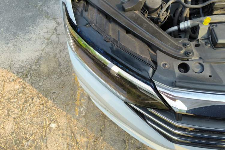 Used Volkswagen Sagitar 2021 280TSI DSG Comfort Connect Edition Right Front Headlight