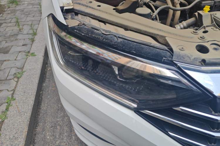 Used Volkswagen Sagitar 2021 200TSI DSG Comfort Connect Edition Right Front Headlight