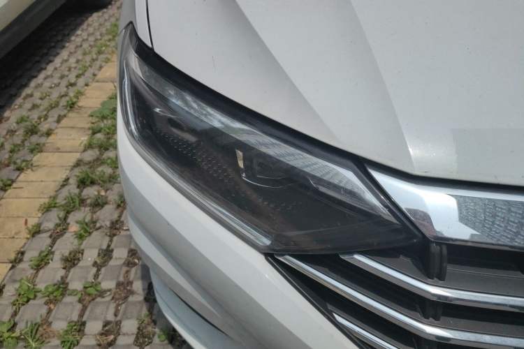 Used Volkswagen Sagitar 2021 280TSI DSG Comfort Connect Edition Right Front Headlight
