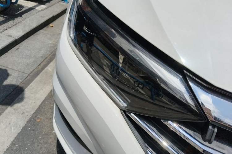 Used Volkswagen Sagitar 2021 200TSI DSG Excellence Edition Right Front Headlight