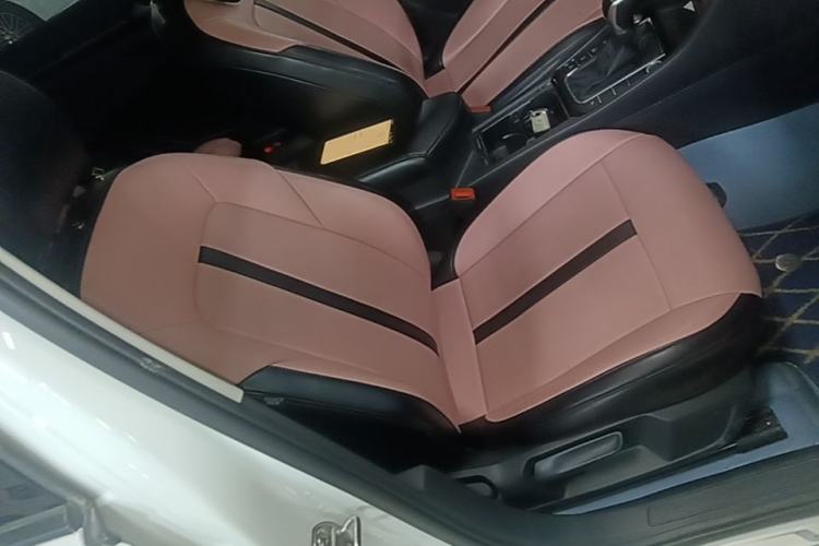 Used Volkswagen Sagitar 2021 280TSI DSG Luxury Smart Connectivity Edition Right Front Seat