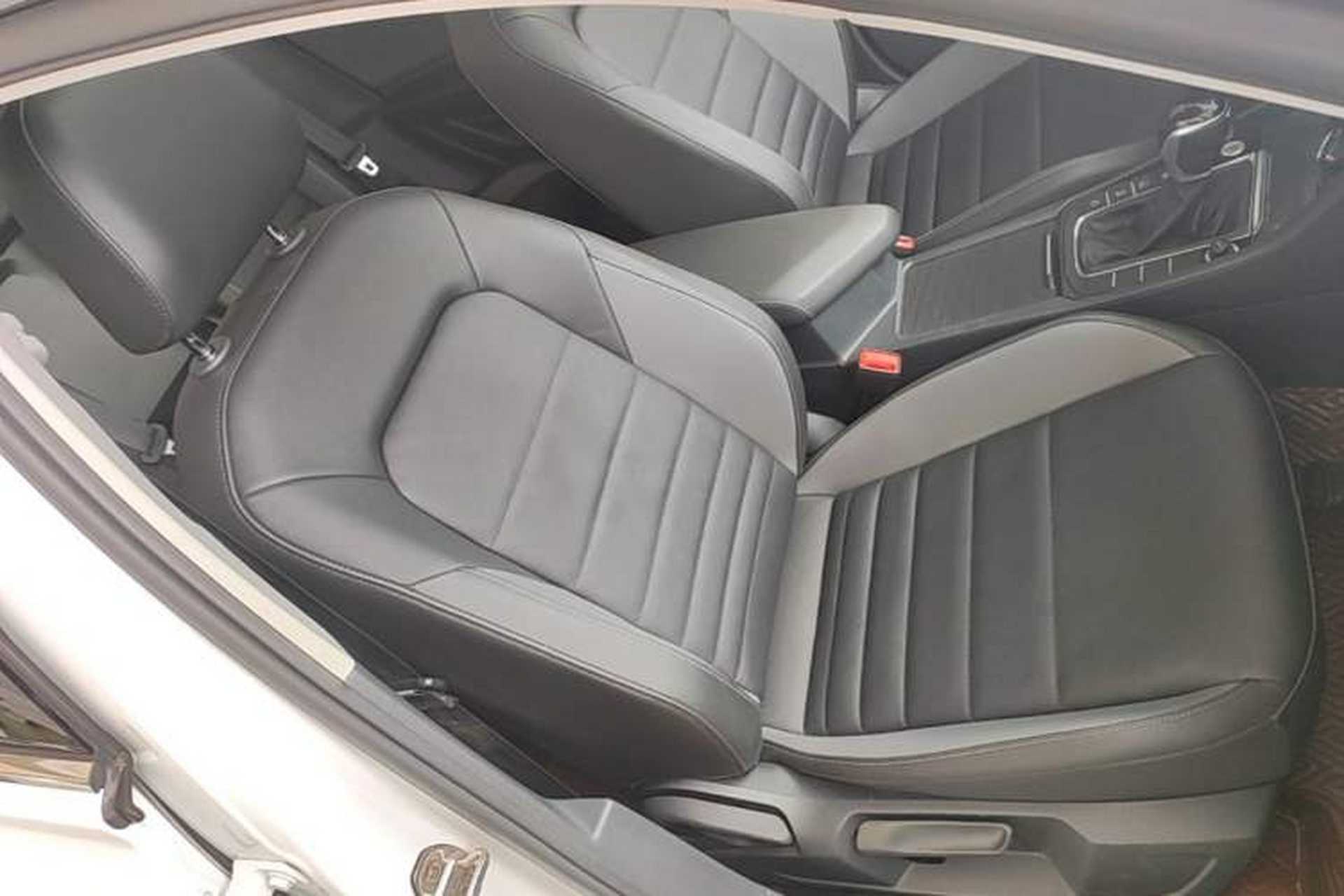 Used Volkswagen Sagitar 2021 280TSI DSG Excellence Edition Right Front Seat