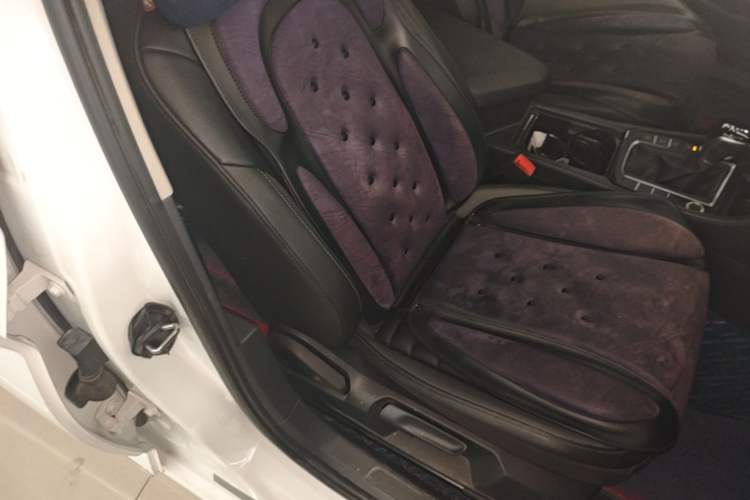 Used Volkswagen Sagitar 2021 200TSI DSG Comfort Connect Edition Right Front Seat