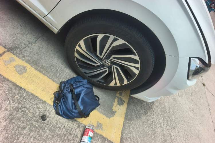 Used Volkswagen Sagitar 2021 280TSI DSG Excellence Edition Right Front Wheel Hub