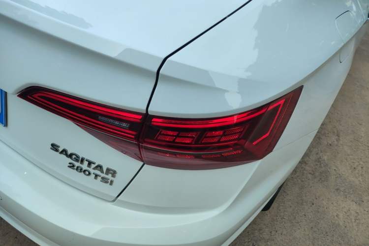 Used Volkswagen Sagitar 2021 280TSI DSG Comfort Connect Edition Right Rear Taillight