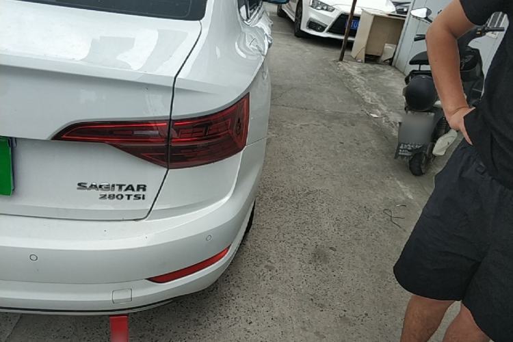 Used Volkswagen Sagitar 2021 280TSI DSG Excellence Edition Right Rear Taillight