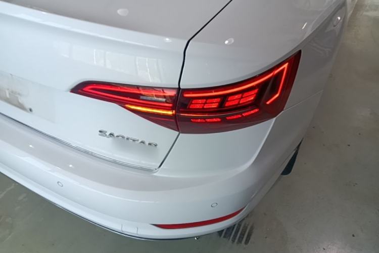 Used Volkswagen Sagitar 2021 280TSI DSG Excellence Edition Right Rear Taillight