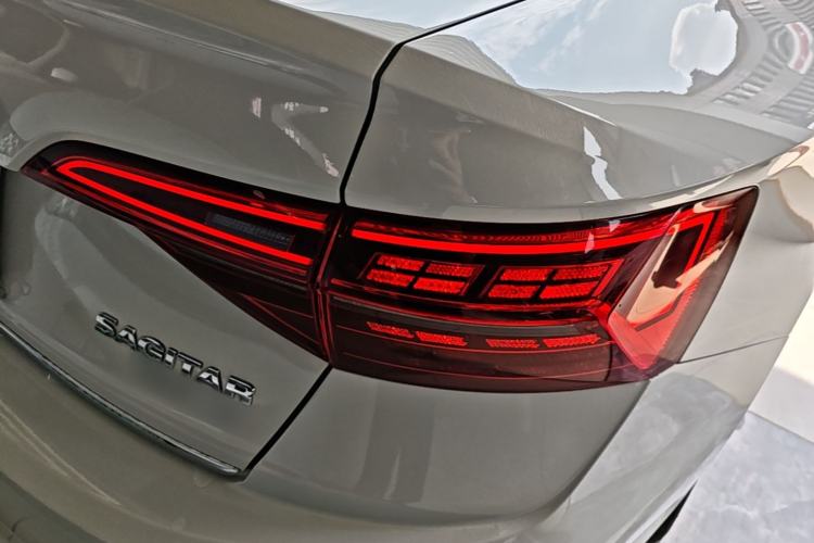 Used Volkswagen Sagitar 2021 280TSI DSG Excellence Edition Right Rear Taillight