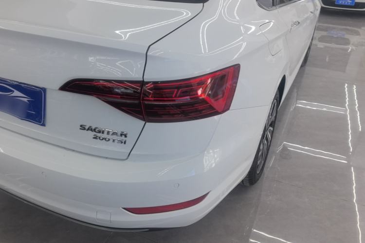Used Volkswagen Sagitar 2021 200TSI DSG Excellence Edition Right Rear Taillight