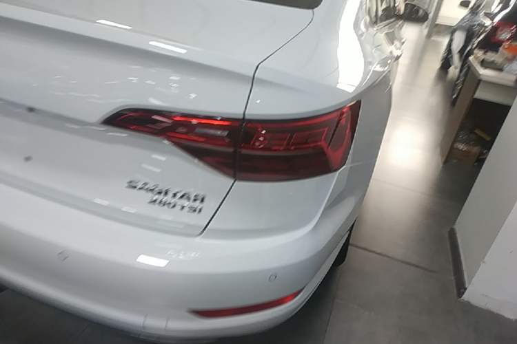 Used Volkswagen Sagitar 2021 280TSI DSG Excellence Edition Right Rear Taillight