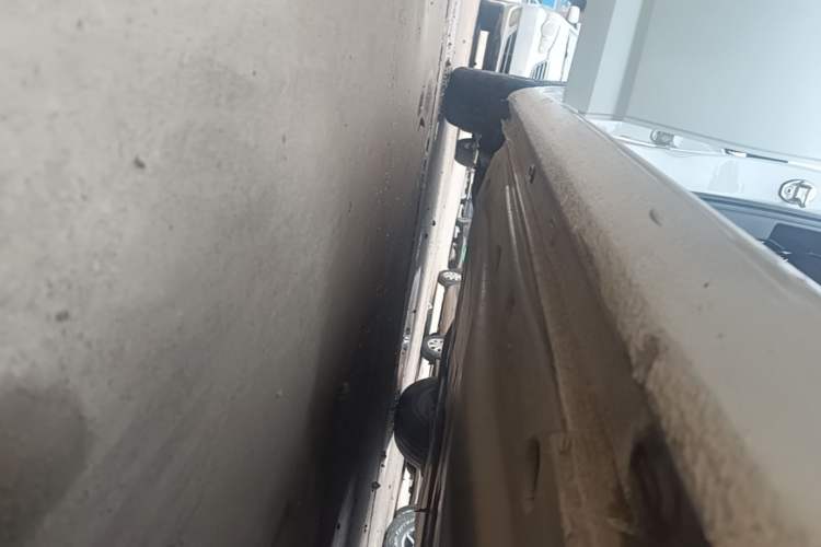 Used Volkswagen Sagitar 2021 200TSI DSG Comfort Connect Edition Right Side Sill