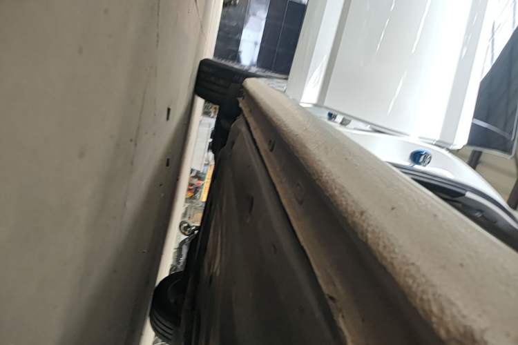 Used Volkswagen Sagitar 2021 280TSI DSG Excellence Edition Right Side Sill