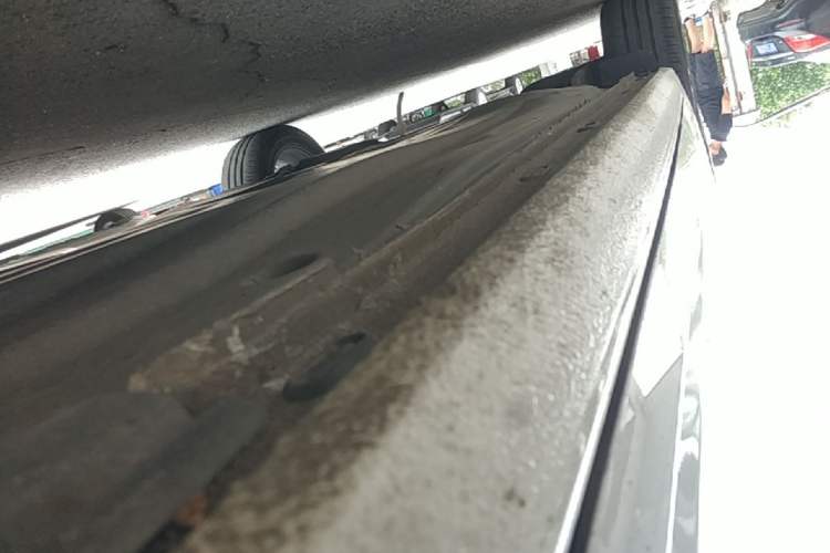 Used Volkswagen Sagitar 2021 280TSI DSG Excellence Edition Right Side Sill
