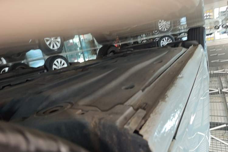 Used Volkswagen Sagitar 2021 280TSI DSG Comfort Connect Edition Right Side Sill