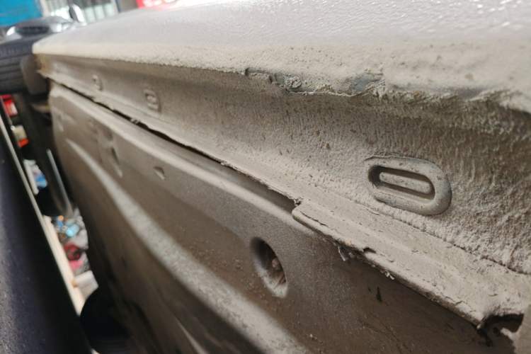 Used Volkswagen Sagitar 2021 280TSI DSG Excellence Edition Right Side Sill