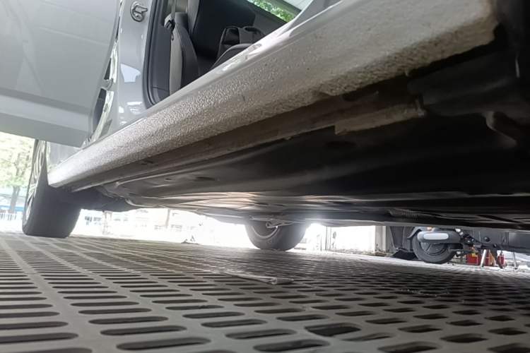Used Volkswagen Sagitar 2021 200TSI DSG Excellence Edition Right Side Sill
