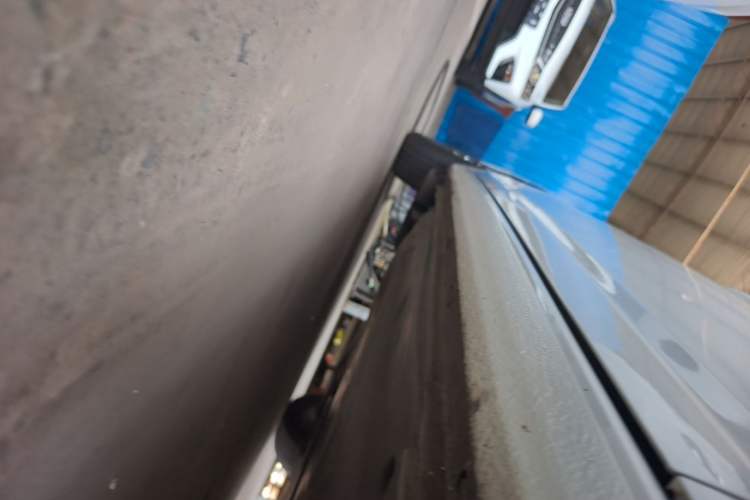 Used Volkswagen Sagitar 2021 280TSI DSG Comfort Connect Edition Right Side Sill