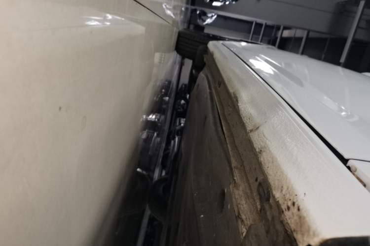 Used Volkswagen Sagitar 2021 280TSI DSG Comfort Connect Edition Right Side Sill