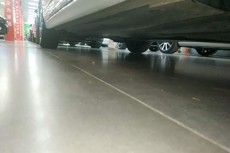 Used Volkswagen Sagitar 2021 280TSI DSG Excellence Edition Right Side Sill