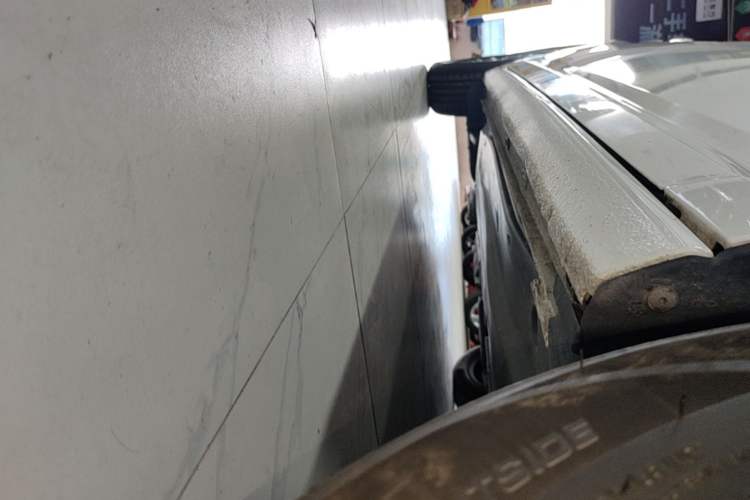 Used Volkswagen Sagitar 2021 280TSI DSG Excellence Edition Right Side Sill