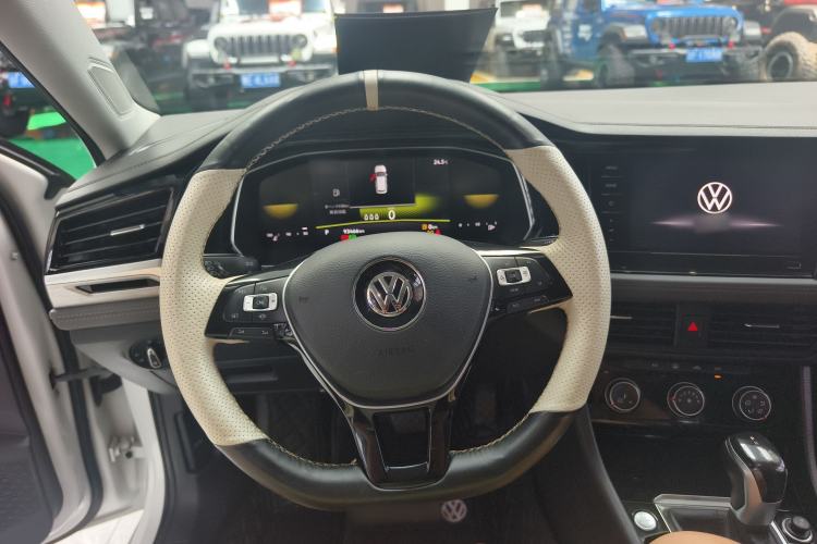 Used Volkswagen Sagitar 2021 280TSI DSG Comfort Connect Edition Steering Wheel