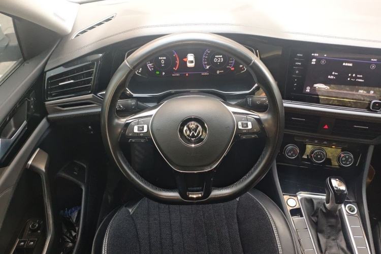 Used Volkswagen Sagitar 2021 280TSI DSG Excellence Edition Steering Wheel