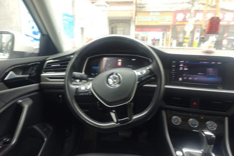 Used Volkswagen Sagitar 2021 280TSI DSG Comfort Connect Edition Steering Wheel