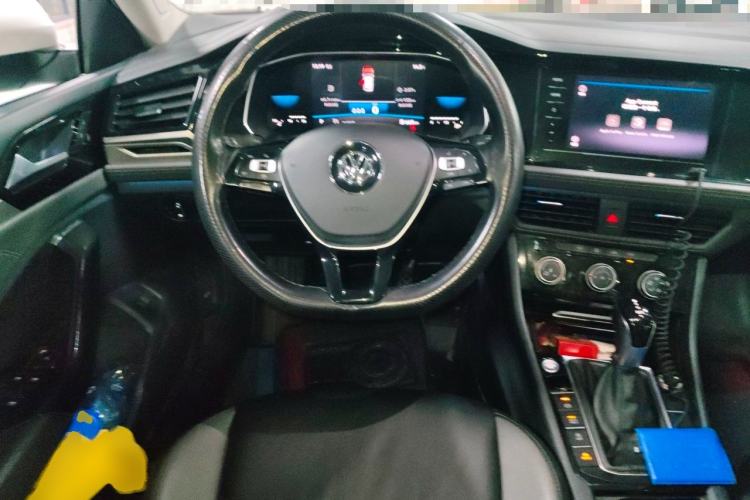 Used Volkswagen Sagitar 2021 280TSI DSG Comfort Connect Edition Steering Wheel