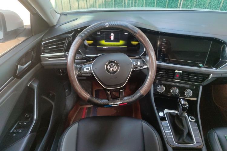 Used Volkswagen Sagitar 2021 280TSI DSG Comfort Connect Edition Steering Wheel