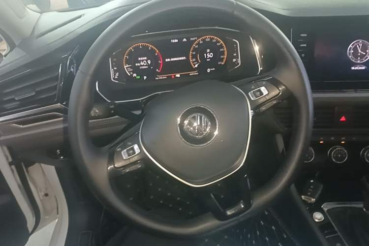 Used Volkswagen Sagitar 2021 200TSI DSG Comfort Connect Edition Steering Wheel