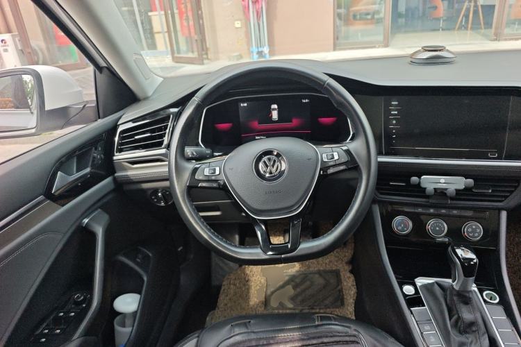 Used Volkswagen Sagitar 2021 280TSI DSG Excellence Edition Steering Wheel