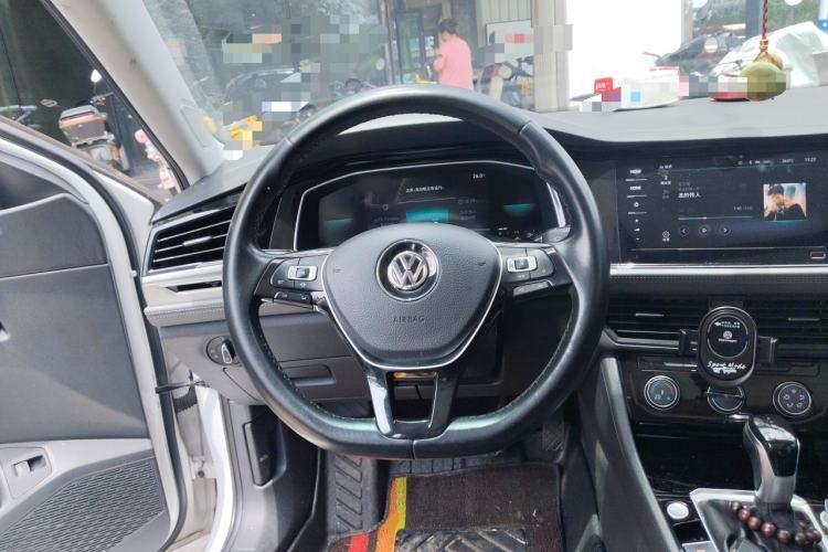 Used Volkswagen Sagitar 2021 280TSI DSG Excellence Edition Steering Wheel