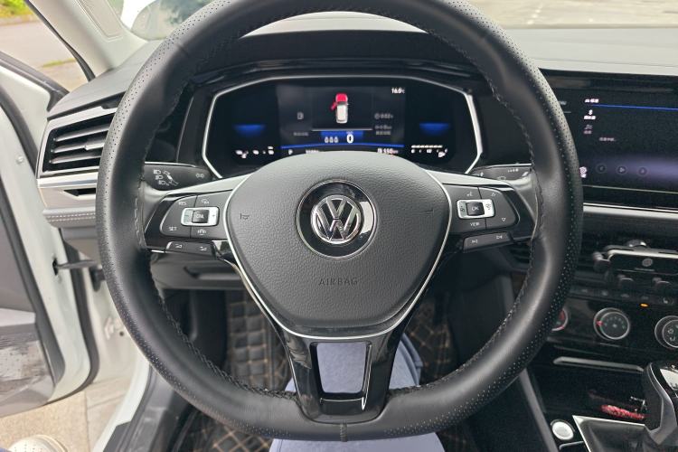 Used Volkswagen Sagitar 2021 280TSI DSG Excellence Edition Steering Wheel