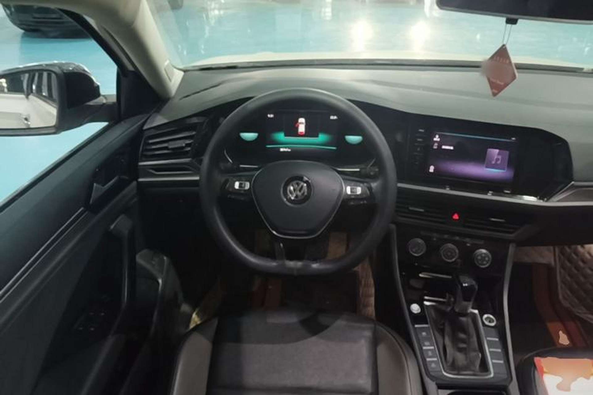 Used Volkswagen Sagitar 2021 280TSI DSG Excellence Edition Steering Wheel