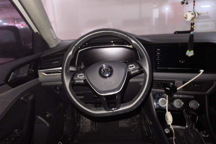Used Volkswagen Sagitar 2021 280TSI DSG Comfort Connect Edition Steering Wheel
