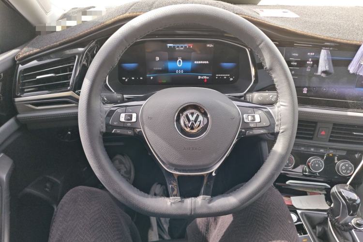 Used Volkswagen Sagitar 2021 200TSI DSG Comfort Connect Edition Steering Wheel
