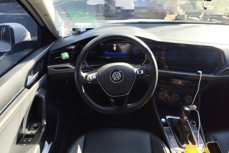 Used Volkswagen Sagitar 2021 200TSI DSG Comfort Connect Edition Steering Wheel