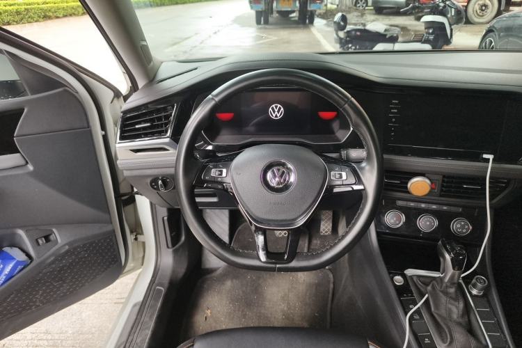 Used Volkswagen Sagitar 2021 280TSI DSG 30th Anniversary Edition Steering Wheel