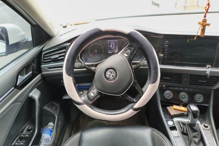 Used Volkswagen Sagitar 2021 280TSI DSG Comfort Connect Edition Steering Wheel