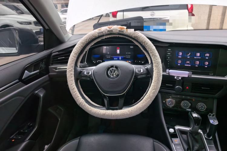 Used Volkswagen Sagitar 2021 200TSI DSG Comfort Connect Edition Steering Wheel