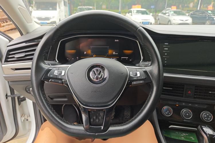Used Volkswagen Sagitar 2021 200TSI DSG Excellence Edition Steering Wheel